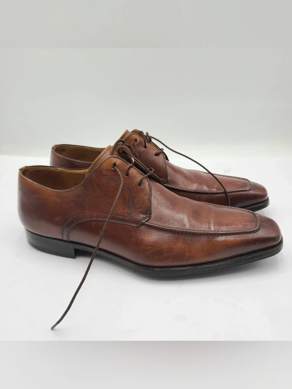 B44 Magnanni Romelo Diversa Apron Toe Derby Cognac Brown Size 11 M MSRP $350